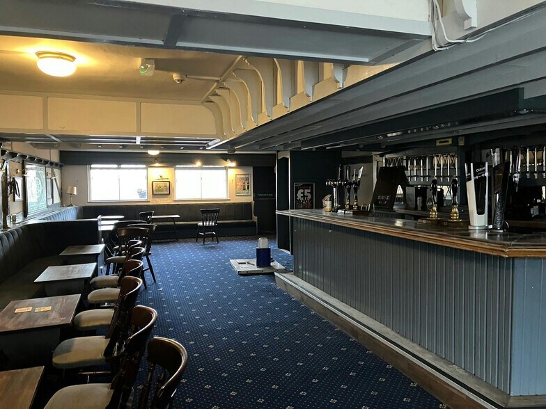 36 Higherland, Newcastle à vendre - Photo de l’immeuble – Image 2 sur 12