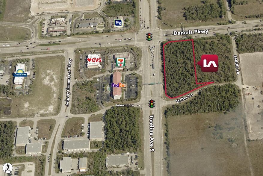 Treeline Ave, Fort Myers, FL à vendre - Aérien – Image 1 sur 2