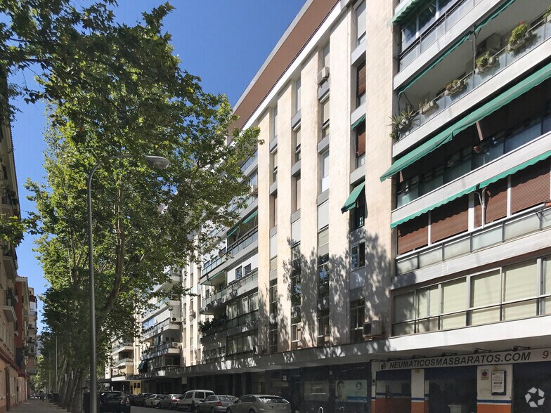 Local commercial dans Madrid, Madrid à louer - Photo principale – Image 1 sur 33