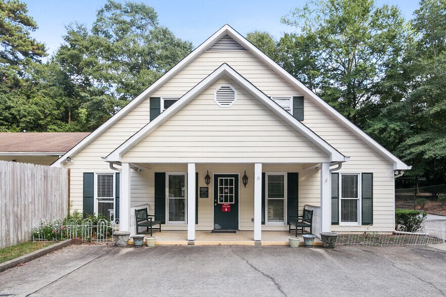 22 Jefferson Pl, Newnan, GA à vendre - Photo de l’immeuble – Image 1 sur 17