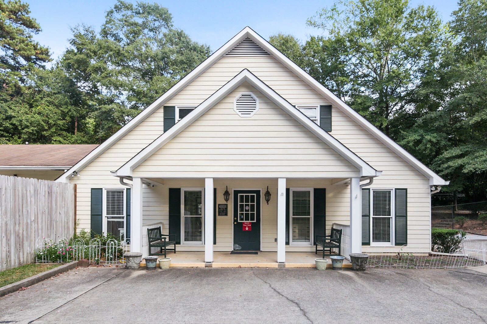 22 Jefferson Pl, Newnan, GA à vendre Photo de l’immeuble– Image 1 sur 18