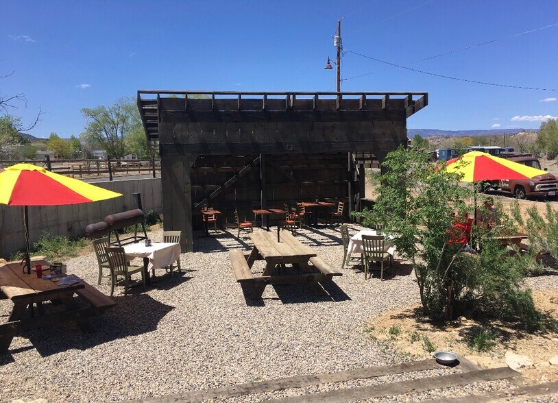 280 E Main St, Escalante, UT à vendre - Photo de l’immeuble – Image 2 sur 13