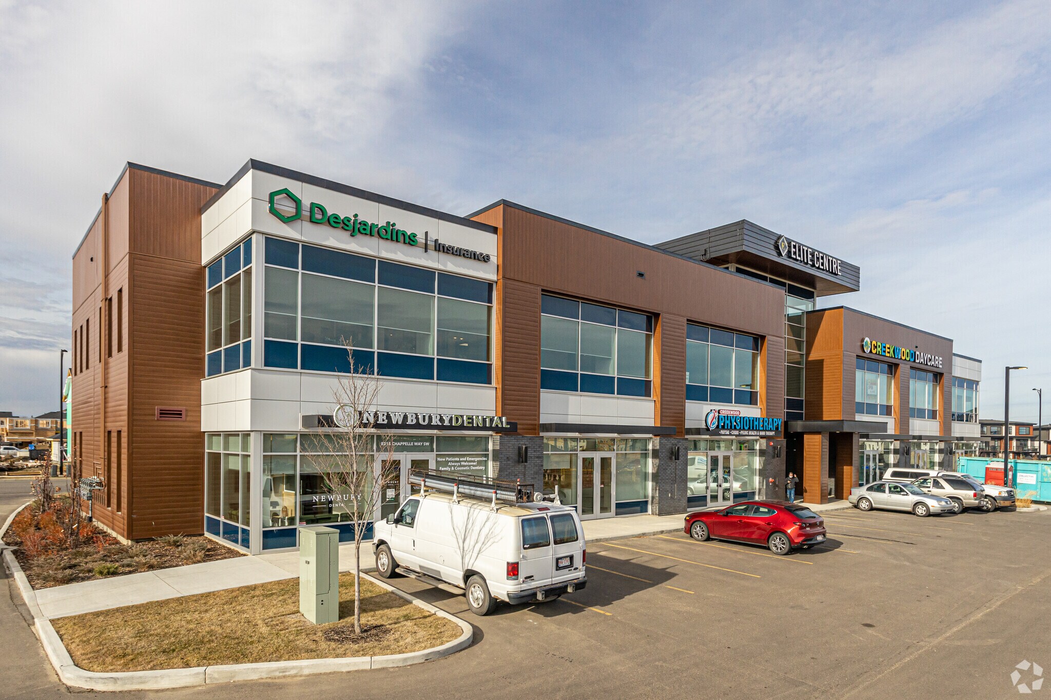 8305 Chappelle Way SW, Edmonton, AB à vendre Photo de l’immeuble– Image 1 sur 3