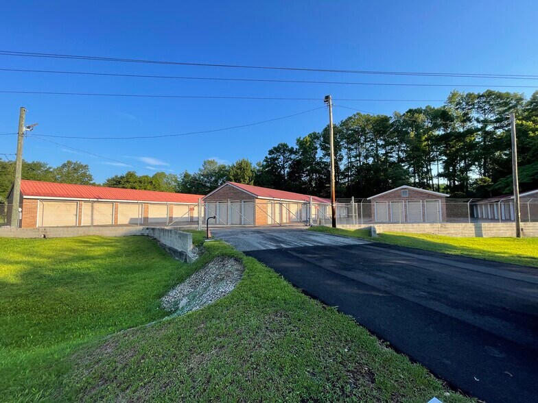 1307 Highway 52, Moncks Corner, SC à louer - Photo de l’immeuble – Image 2 sur 16