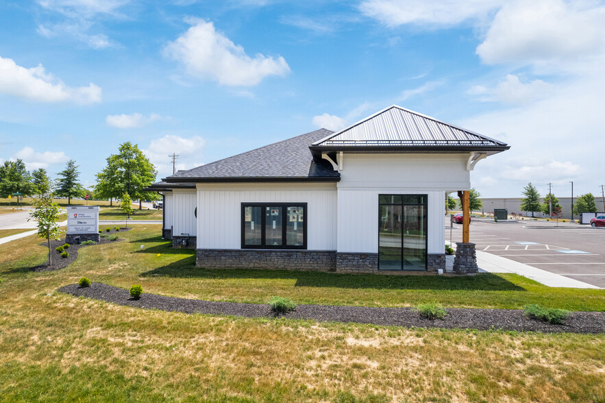 2281 Merit Dr, Wooster, OH à louer - Photo principale – Image 1 sur 21