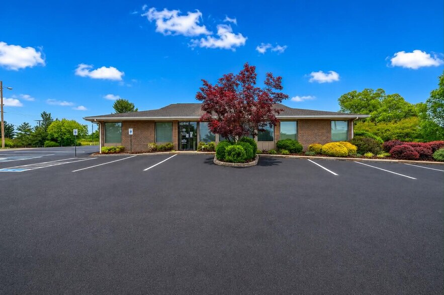 822 Broad St, Kingsport, TN à vendre - Photo principale – Image 1 sur 15
