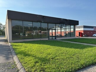Plus de détails pour 2369 Dixwell Ave, Hamden, CT - Local commercial à louer