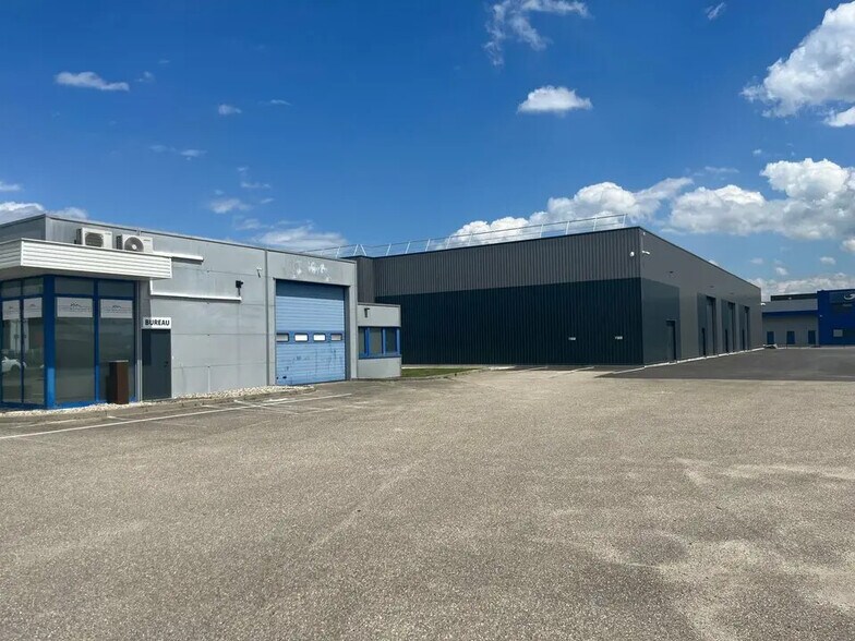 6 A Rue De L'Industrie, Hoerdt à louer - Photo de l’immeuble – Image 1 sur 11