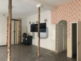 Plus de détails pour Local commercial à louer