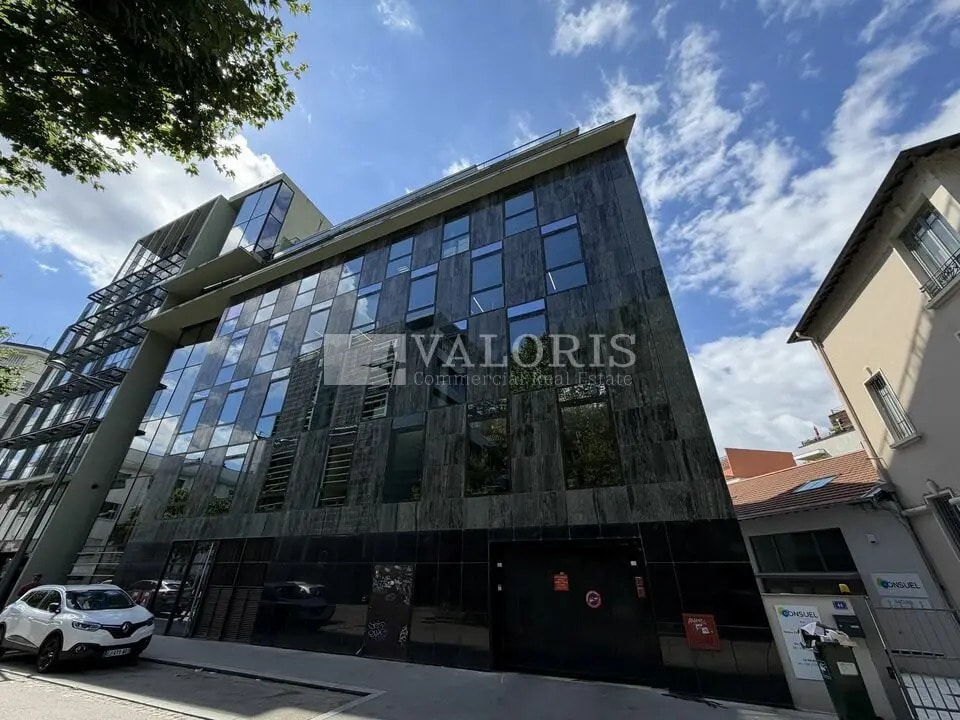 200 Avenue Jean Jaurès, Lyon à louer Photo de l’immeuble– Image 1 sur 13