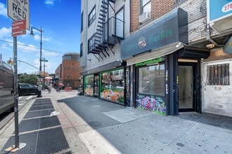 278 Wyckoff Ave, Brooklyn, NY à louer Photo intérieure– Image 2 sur 8