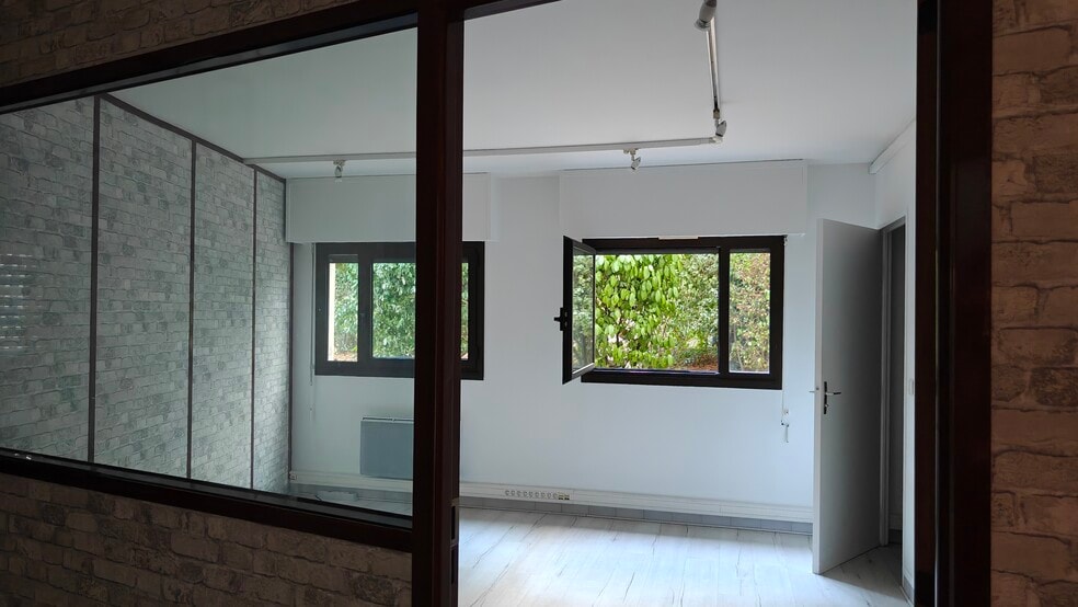 62 rue de Bercy, Paris à louer - Photo de l’immeuble – Image 2 sur 3