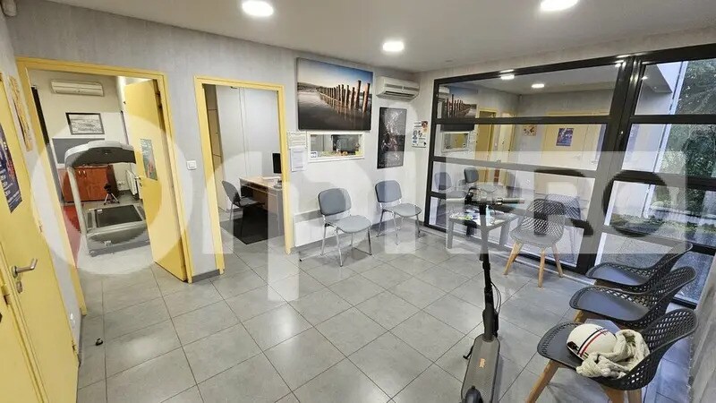 Bureau dans Pessac à louer Photo intérieure– Image 1 sur 12