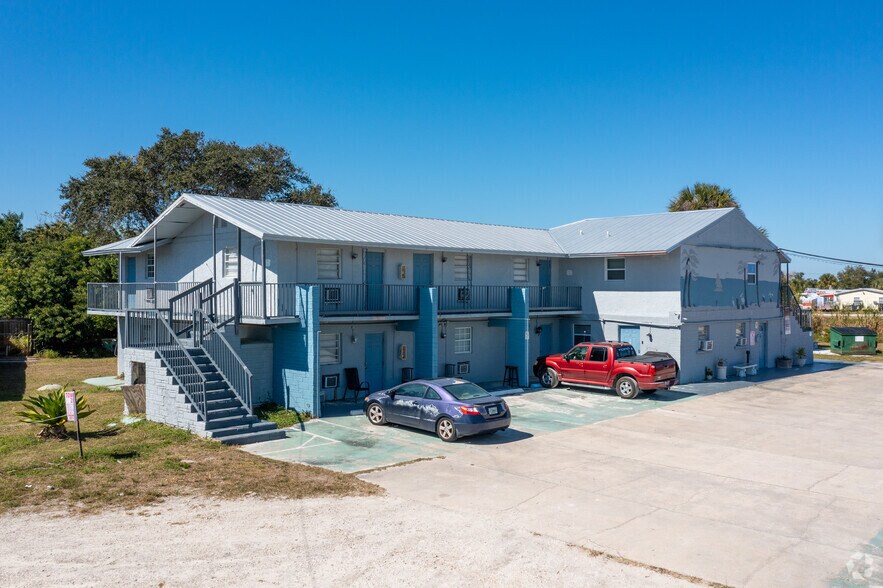 8800 US Highway 1, Micco, FL à vendre - Photo principale – Image 1 sur 13