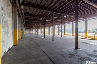 501 Avenue R SW, Winter Haven, FL à louer Photo intérieure– Image 1 sur 9