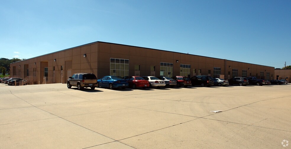 535 SW 7th St, Des Moines, IA à vendre - Photo de l’immeuble – Image 3 sur 12