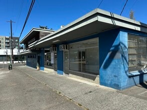4850 37th Ave S, Seattle, WA à louer Photo de l’immeuble– Image 1 sur 15
