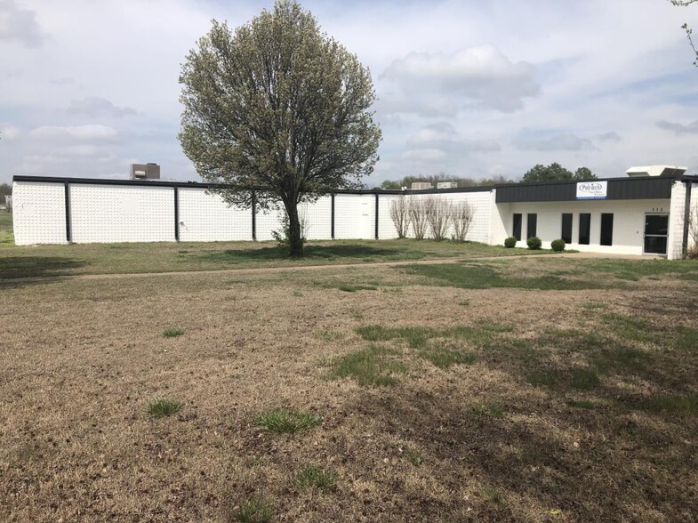 113 W South St, Lincoln, AR à louer - Photo de l’immeuble – Image 2 sur 28