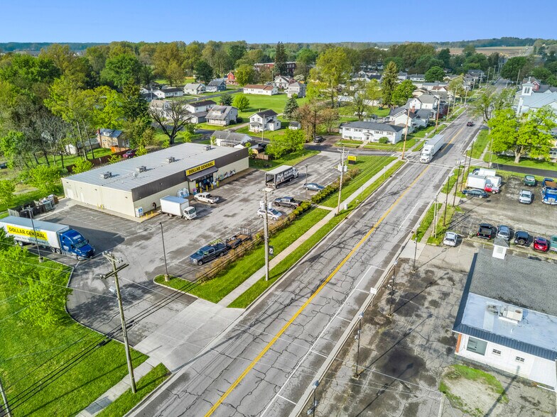 137 W Main St, Hebron, OH à vendre - Photo de l’immeuble – Image 3 sur 6