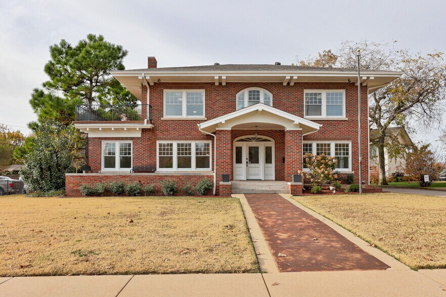 1319 N Classen Dr, Oklahoma City, OK à louer - Photo de l’immeuble – Image 1 sur 64