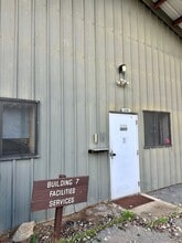 13034 Bitney Springs Rd, Nevada City, CA à louer Photo intérieure– Image 1 sur 27