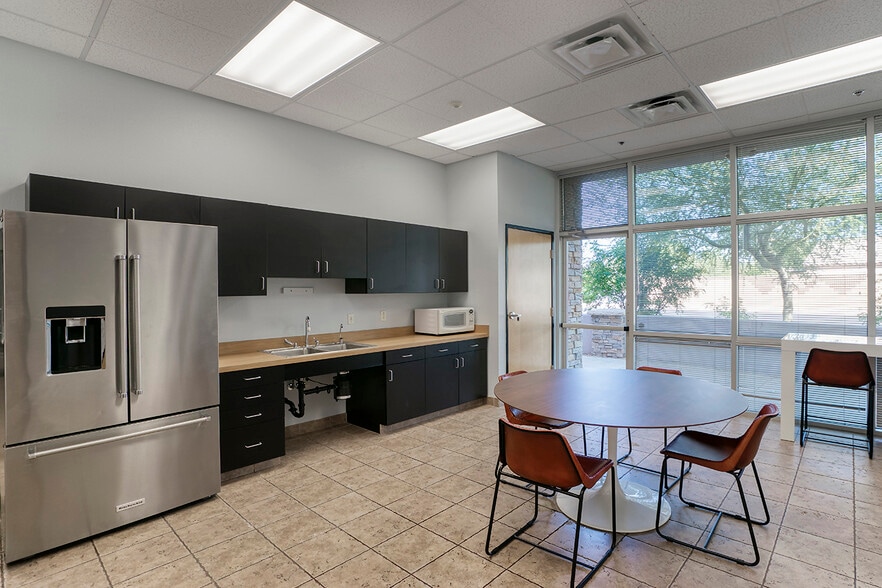 3035 S Ellsworth Rd, Mesa, AZ à louer - Photo intérieure – Image 3 sur 7