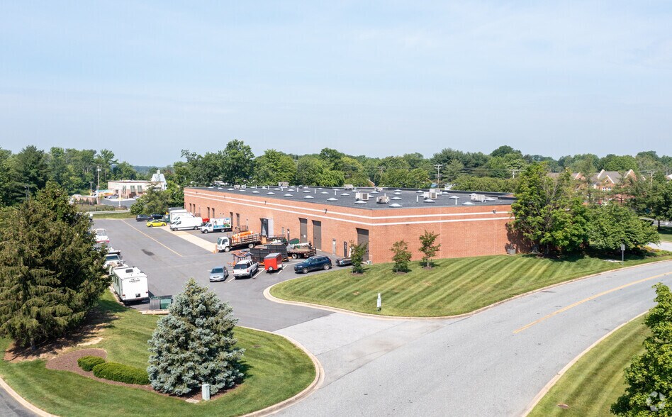 1308 Continental Dr, Abingdon, MD à louer - Aérien – Image 2 sur 4