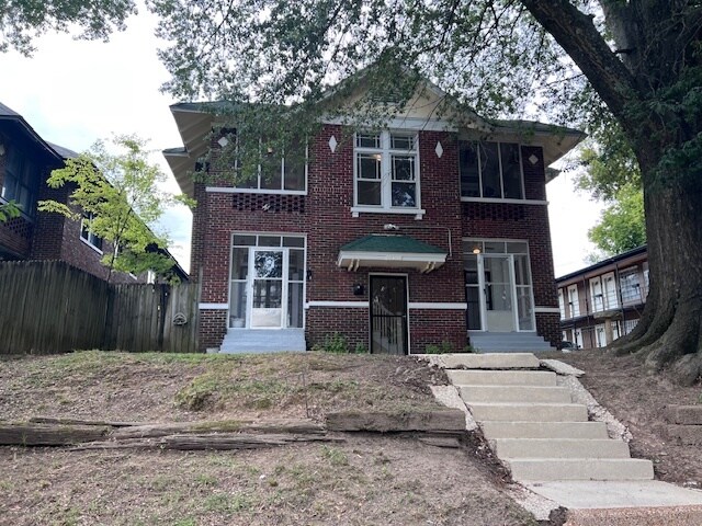 162 Clark Pl, Memphis, TN à vendre - Photo de l’immeuble – Image 1 sur 15