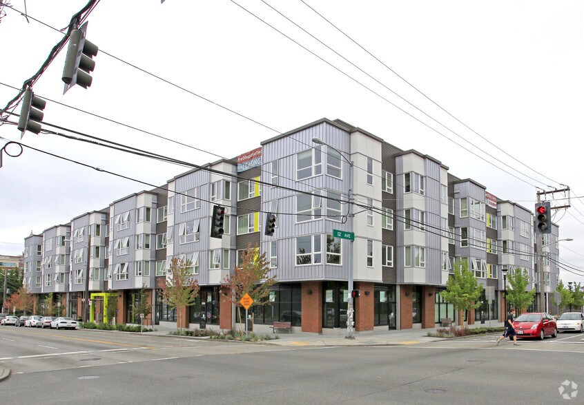 1223 E Cherry St, Seattle, WA à louer - Photo de l’immeuble – Image 3 sur 4