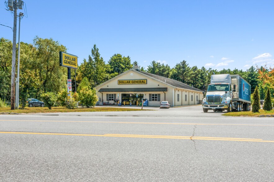 1022 Western Ave, Manchester, ME à vendre - Photo de l’immeuble – Image 2 sur 5