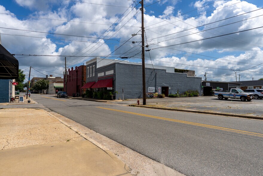 186 McLaughlin St SW, Pelham, GA à vendre - Photo principale – Image 1 sur 56