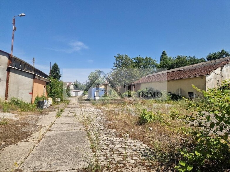 Industriel/Logistique dans Draveil à louer - Photo de l’immeuble – Image 2 sur 8