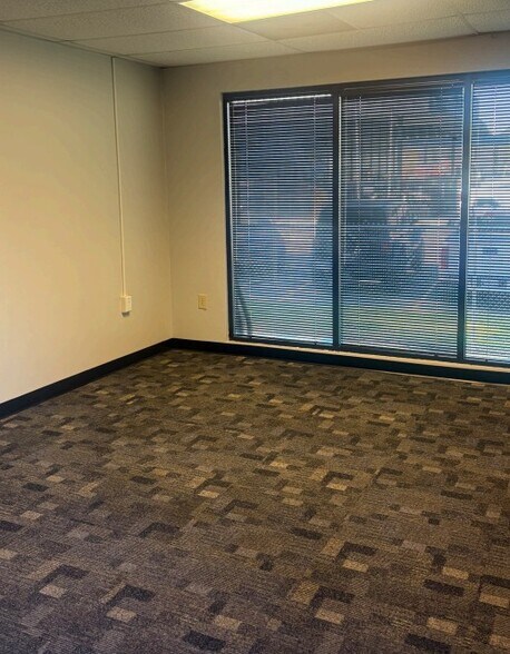 6435 Fain St, Charleston, SC à louer - Photo intérieure – Image 2 sur 6