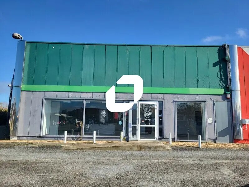 Local commercial dans Mérignac à louer Photo de l’immeuble– Image 1 sur 9