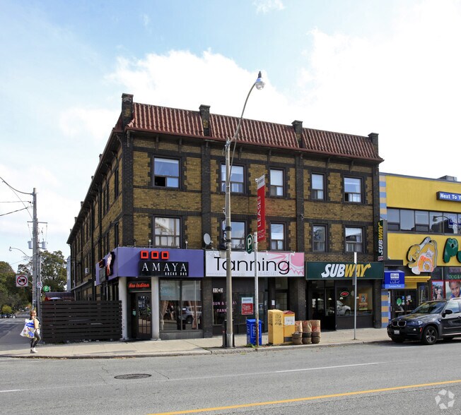 3295 Yonge St, Toronto, ON à louer - Photo principale – Image 1 sur 4