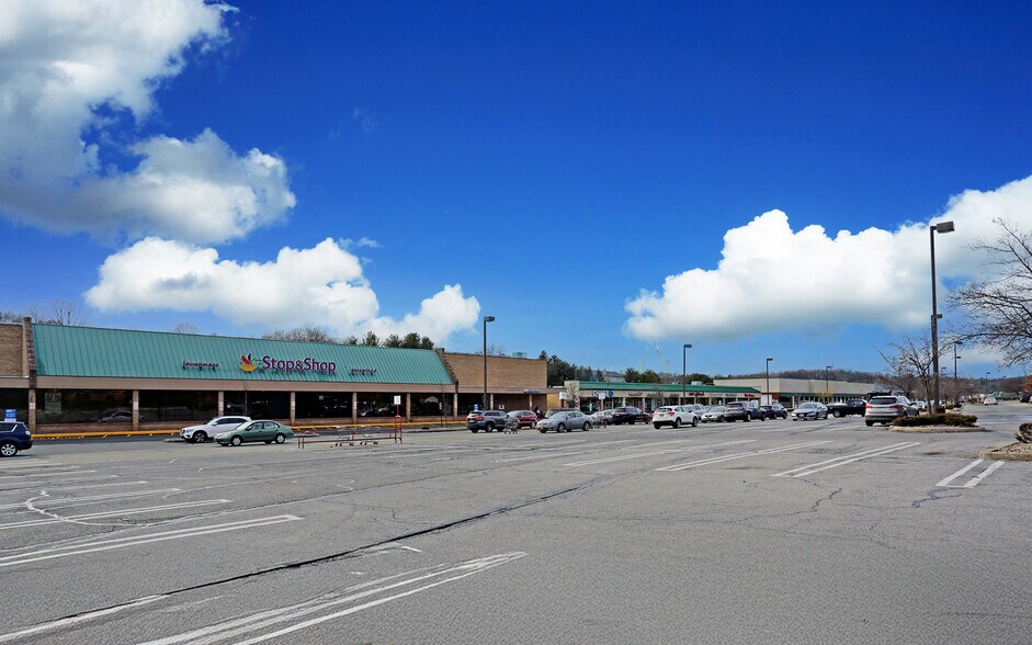 470-501 State Route 17M, Monroe, NY à louer - Photo de l’immeuble – Image 2 sur 8