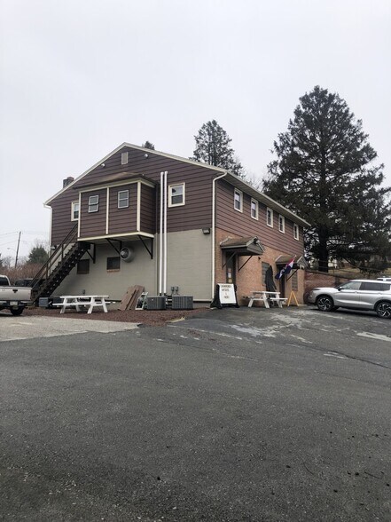 401 Linden St, Columbia, PA à vendre - Photo de l’immeuble – Image 3 sur 12
