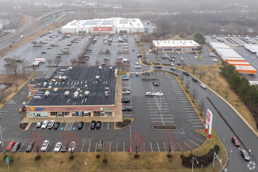 99 Commerce Way, Woburn, MA à louer - Photo de l’immeuble – Image 2 sur 3