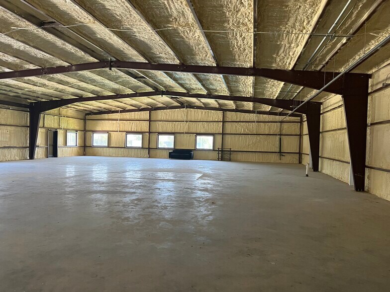 13310 FM 1764 Rd, Santa Fe, TX à louer - Photo intérieure – Image 2 sur 3