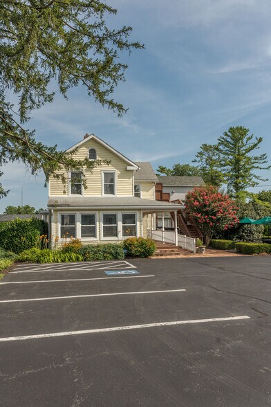 134 Cockeysville Rd, Cockeysville, MD à louer - Photo de l’immeuble – Image 2 sur 26