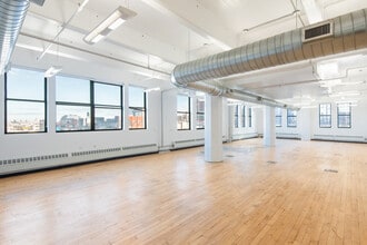 20 Jay St, Brooklyn, NY à louer Photo intérieure– Image 1 sur 11