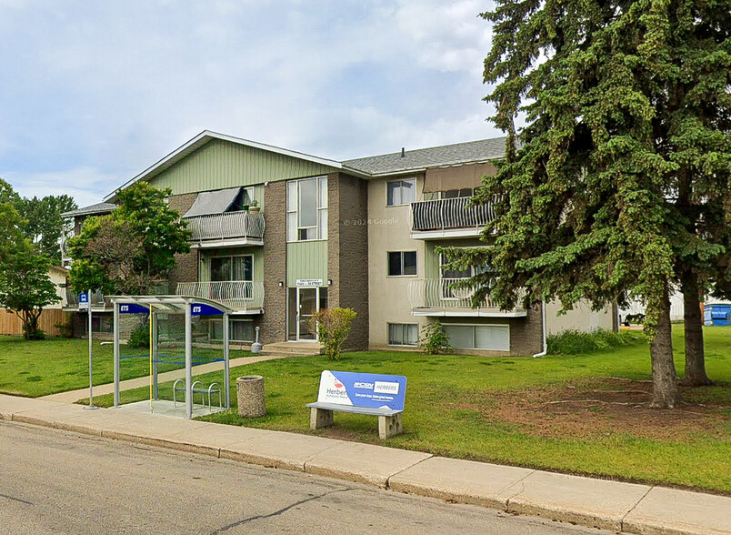 11320 34th St NW, Edmonton, AB à vendre - Photo de l’immeuble – Image 2 sur 2
