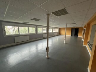 Plus de détails pour 46 Rue Anizan Cavillon, Le Bourget - Bureau à louer
