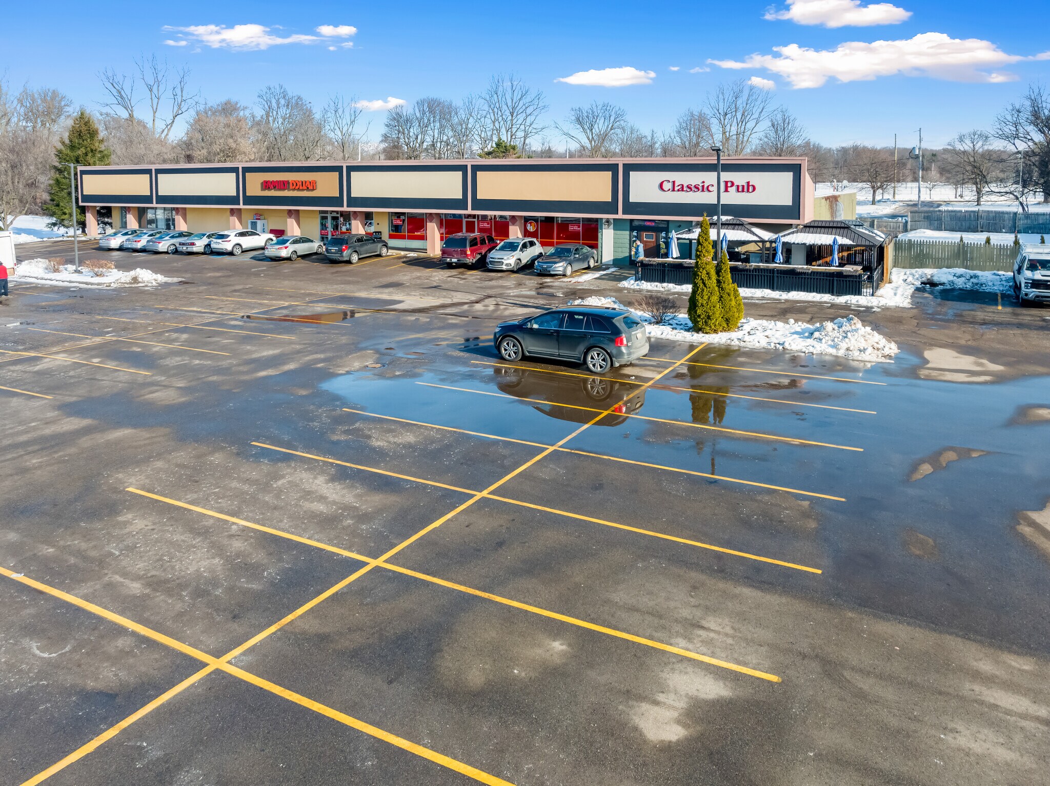 16209-16235 S US 27, Lansing, MI à louer Photo principale– Image 1 sur 33