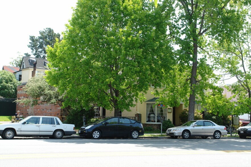 2629 Telegraph Ave, Berkeley, CA à vendre - Photo de l’immeuble – Image 3 sur 3