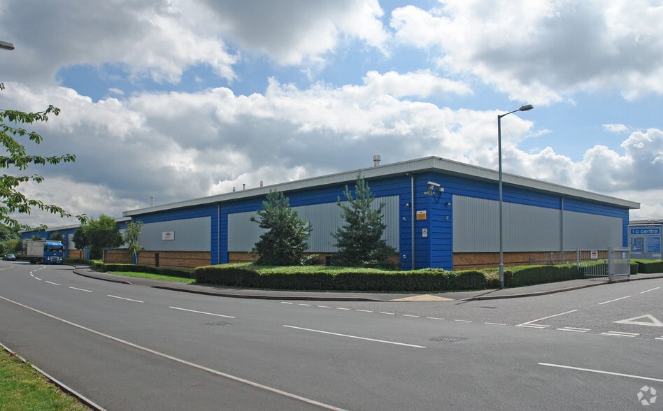 Nash Rd, Redditch à louer - Photo principale – Image 1 sur 2