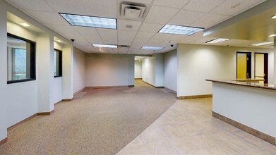 1521 E Tangerine Rd, Oro Valley, AZ à louer Numérisation 3D Matterport– Image 1 sur 13