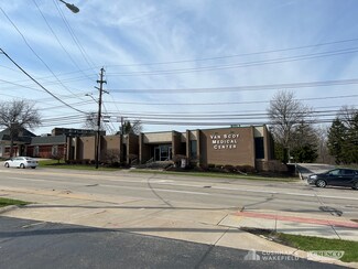 Plus de détails pour 5592 Broadview Rd, Parma, OH - Bureau à louer