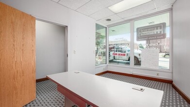927 Wheeling Ave, Cambridge, OH à vendre Photo intérieure– Image 1 sur 9