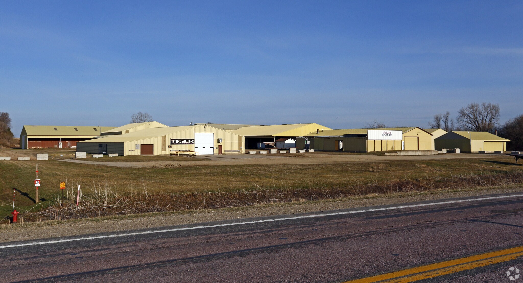 6150 W Frontage Rd, Medford, MN à vendre Photo principale– Image 1 sur 14